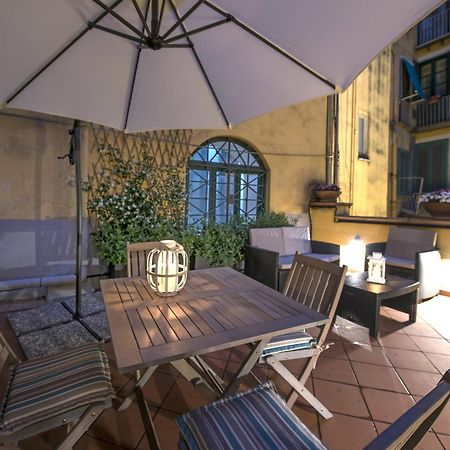 Le Terrazze Sul Cortile Daire Salerno Dış mekan fotoğraf